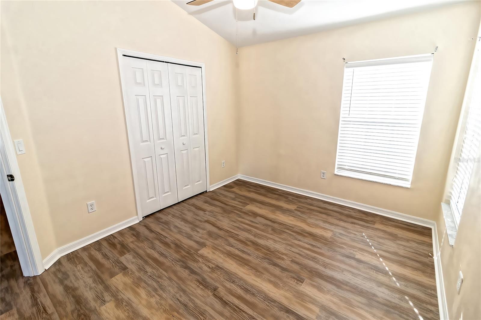 Image 33 of 96 For 11108 Belle Haven Drive