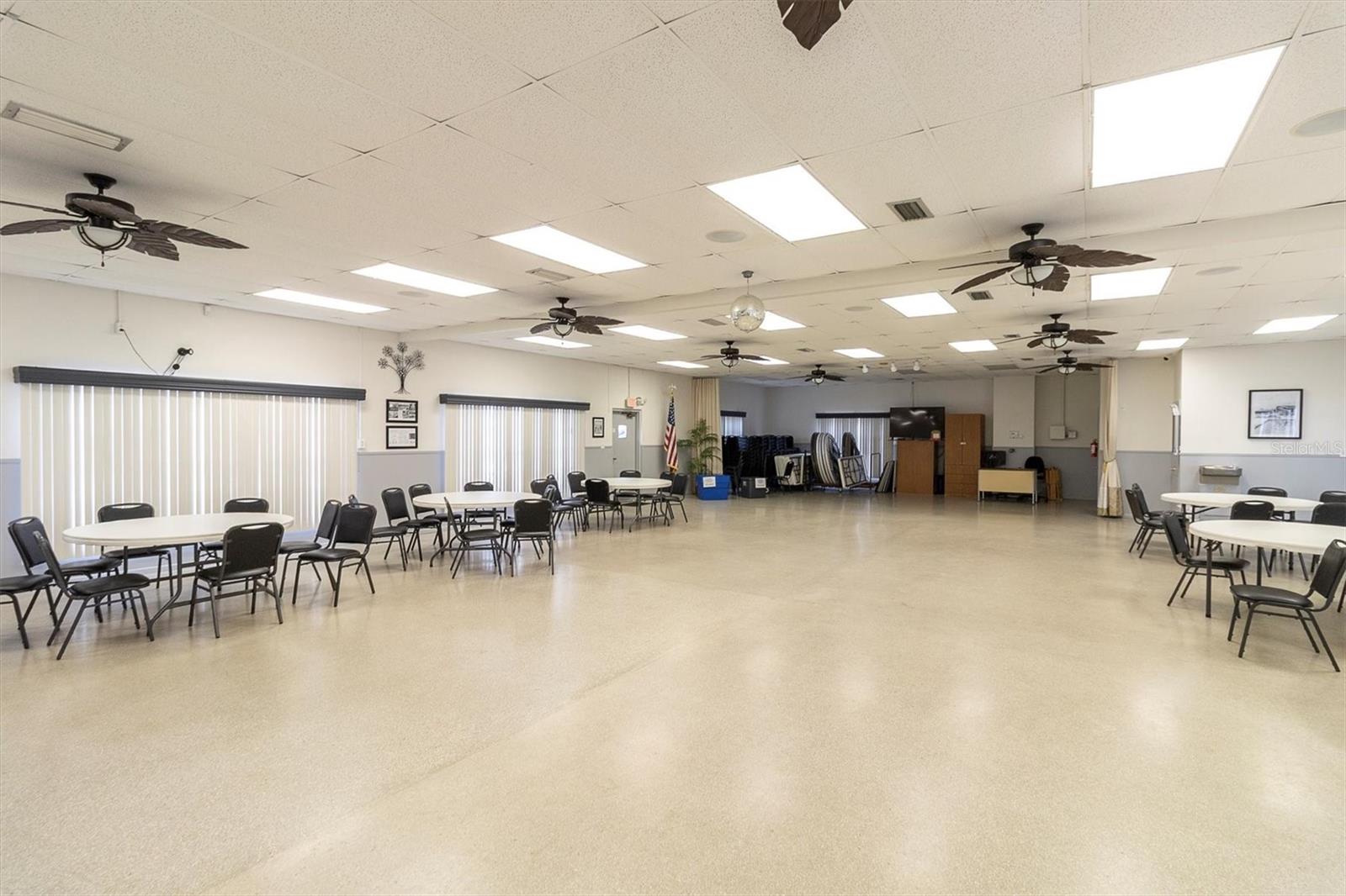 Image 31 of 38 For 4352 Tahitian Gardens Circle F