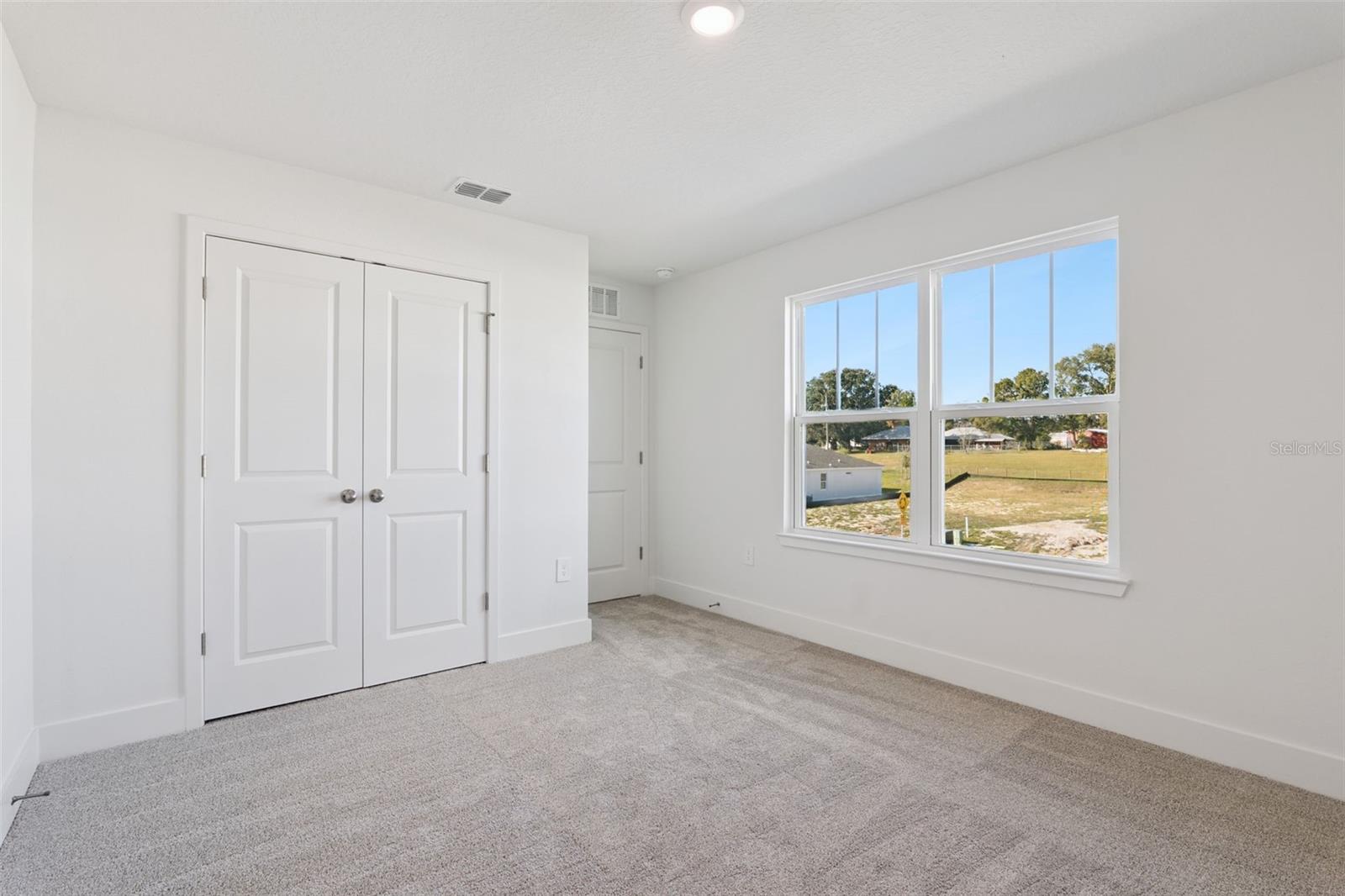 Image 9 of 22 For 655 Emerald Grove Drive