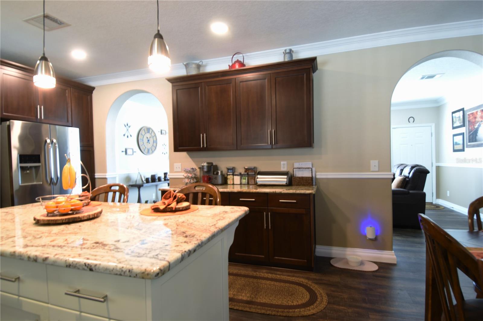 Listing photo id 9 for 6271 Nodoc Road