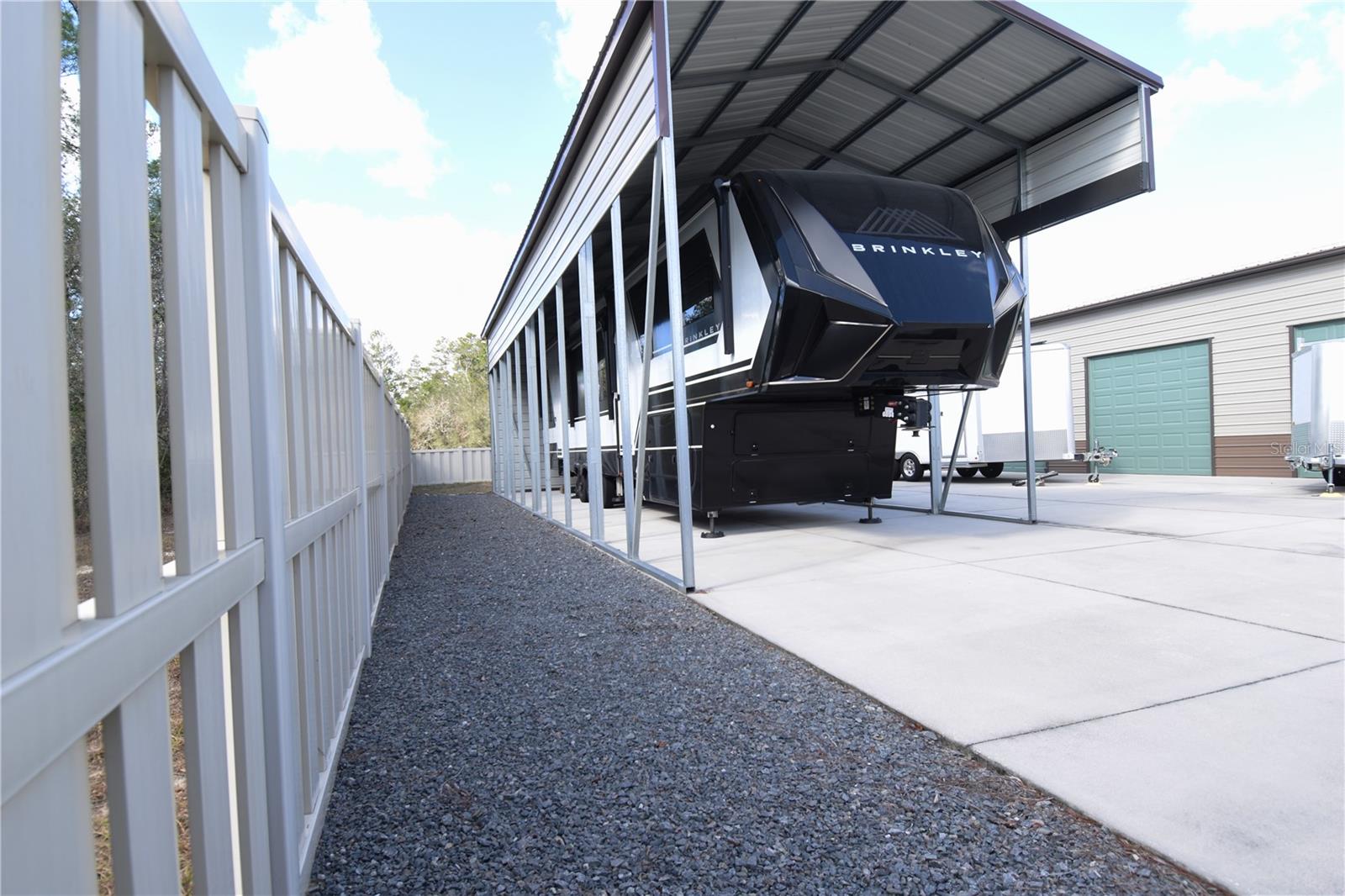 Listing photo id 42 for 6271 Nodoc Road