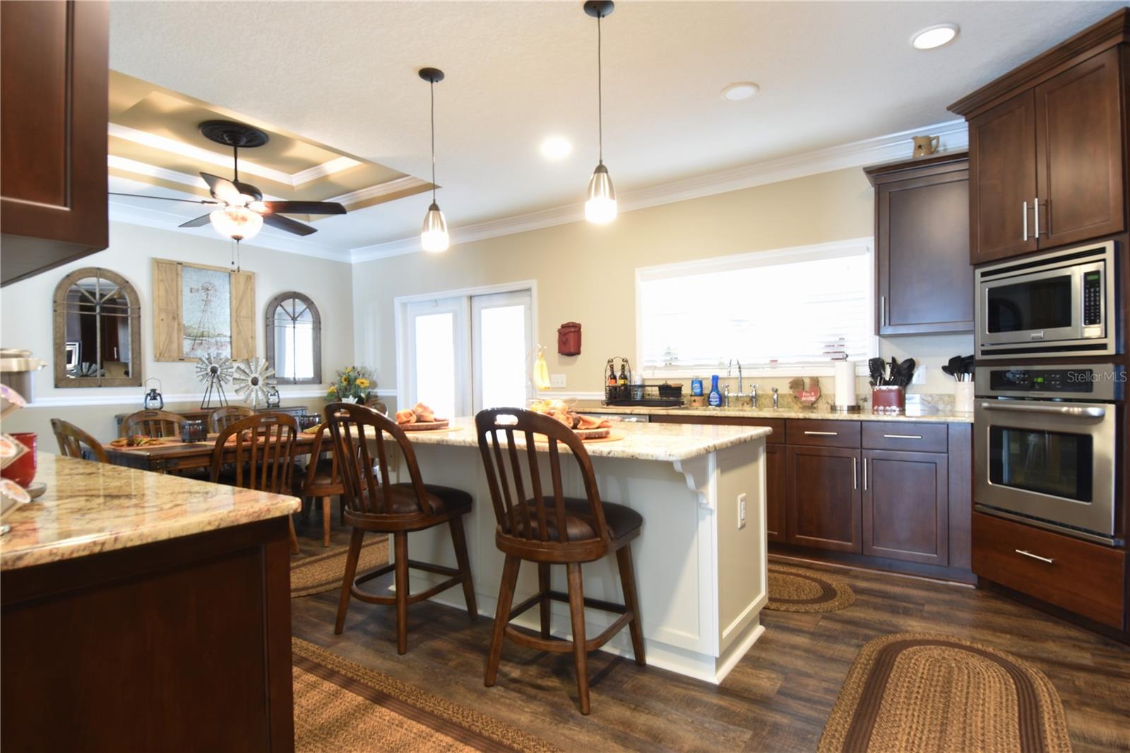 Listing photo id 7 for 6271 Nodoc Road