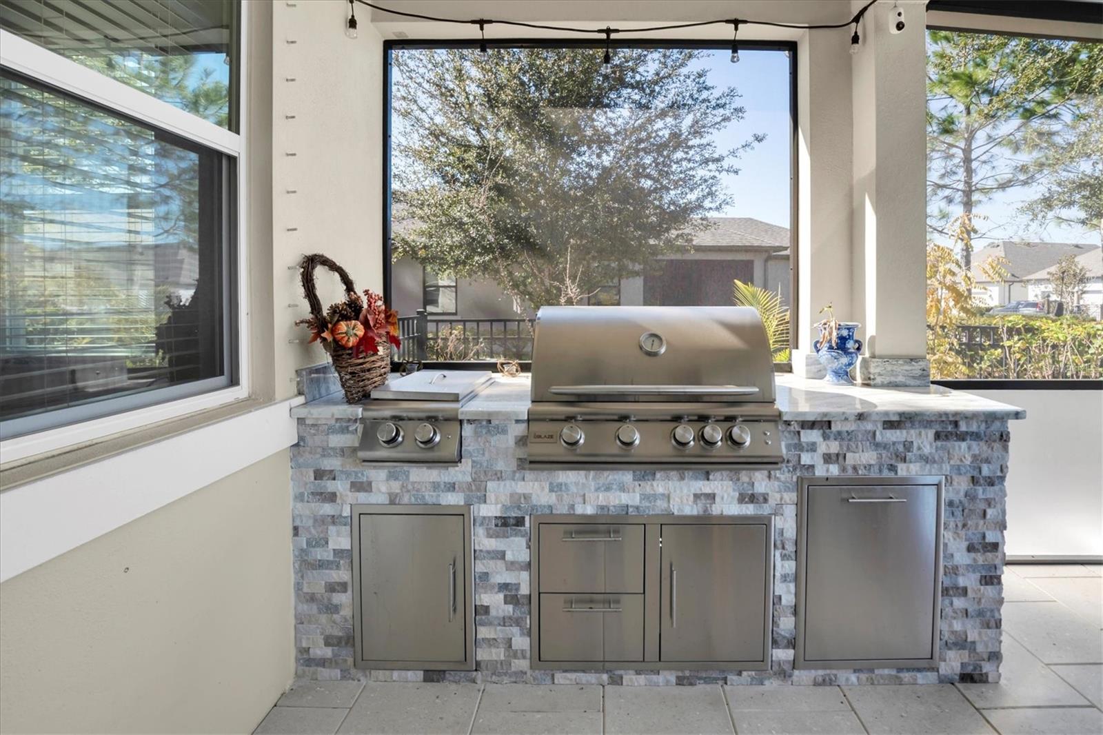 Image 18 of 48 For 3833 Villamore Lane