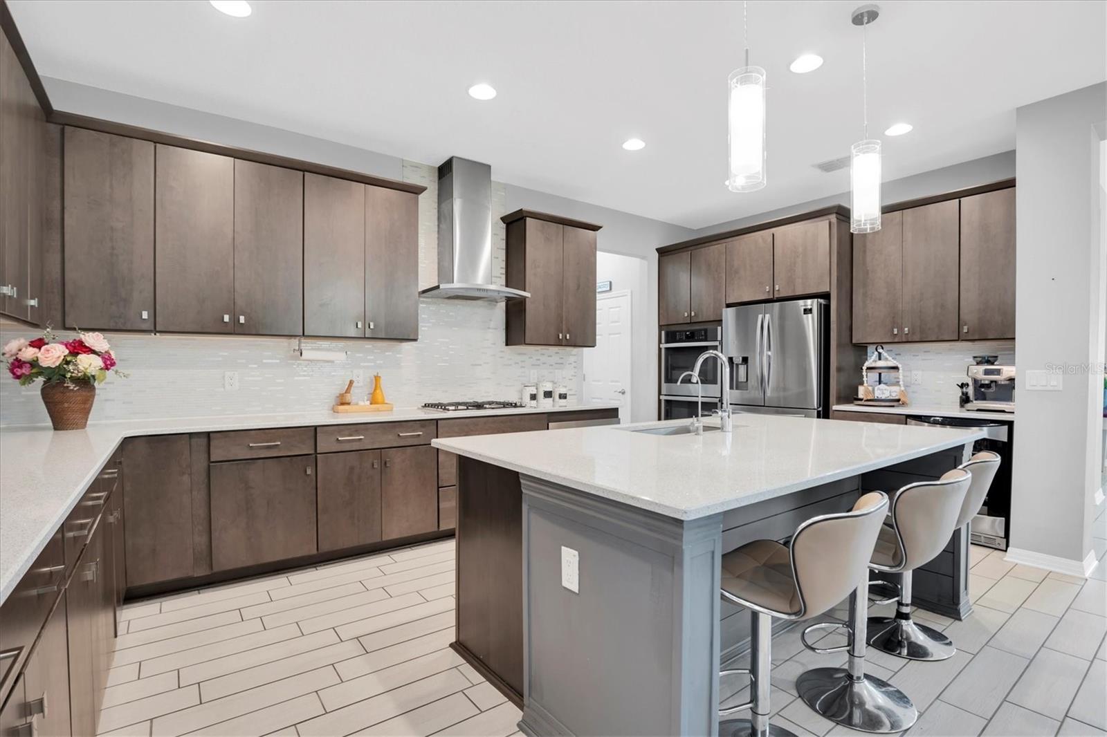 Image 5 of 48 For 3833 Villamore Lane