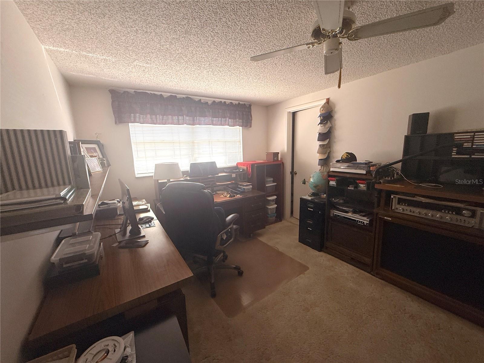 Image 15 of 41 For 12808 Pinebrook Lane