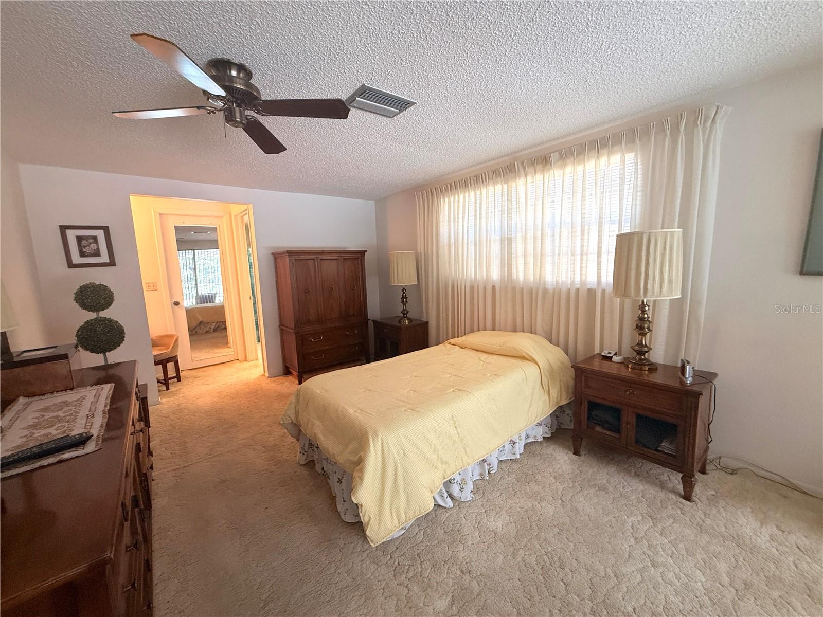 Image 18 of 41 For 12808 Pinebrook Lane