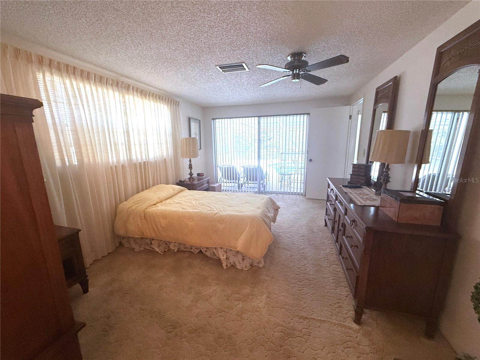 Image 19 of 41 For 12808 Pinebrook Lane