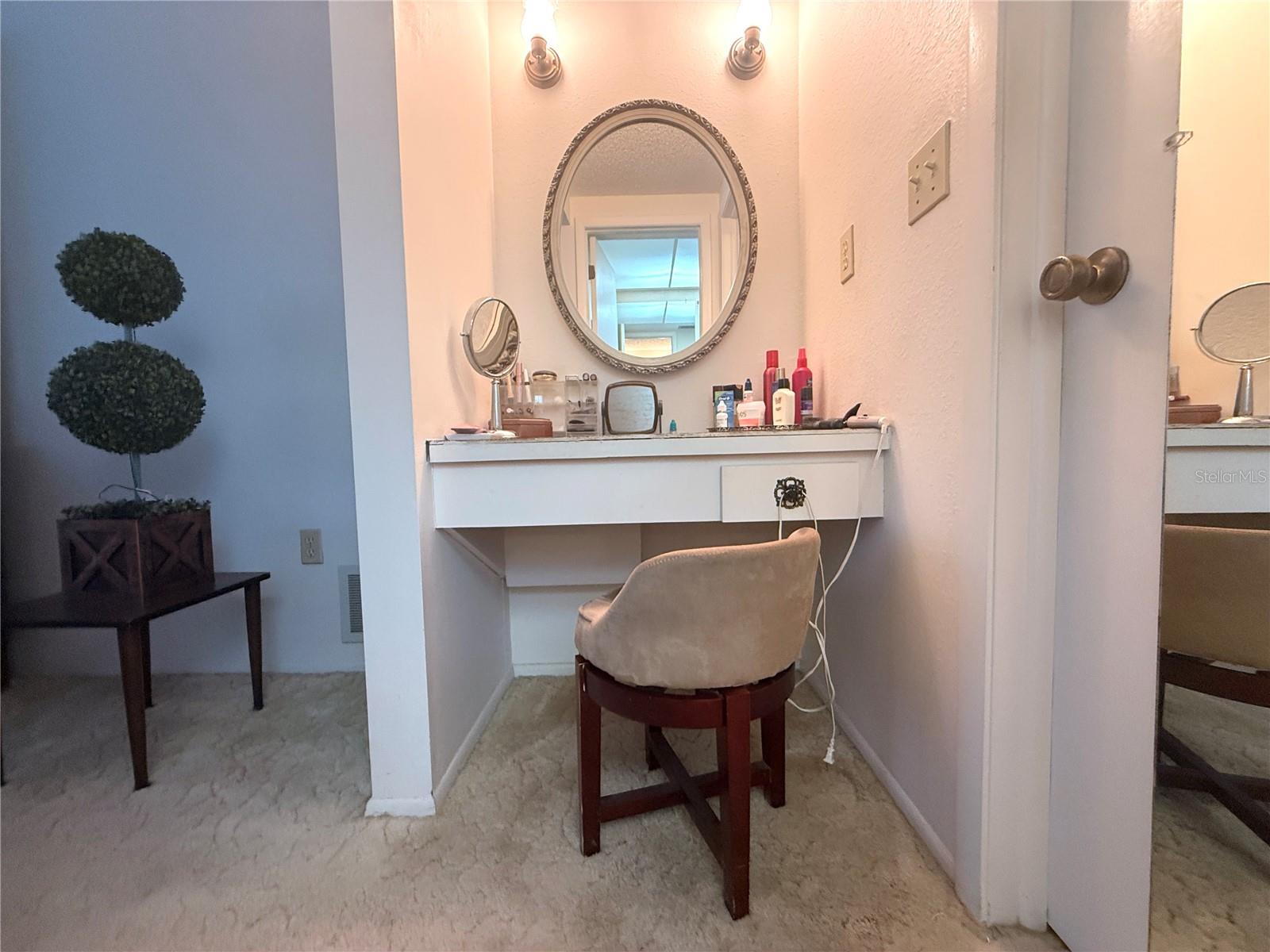 Image 20 of 41 For 12808 Pinebrook Lane