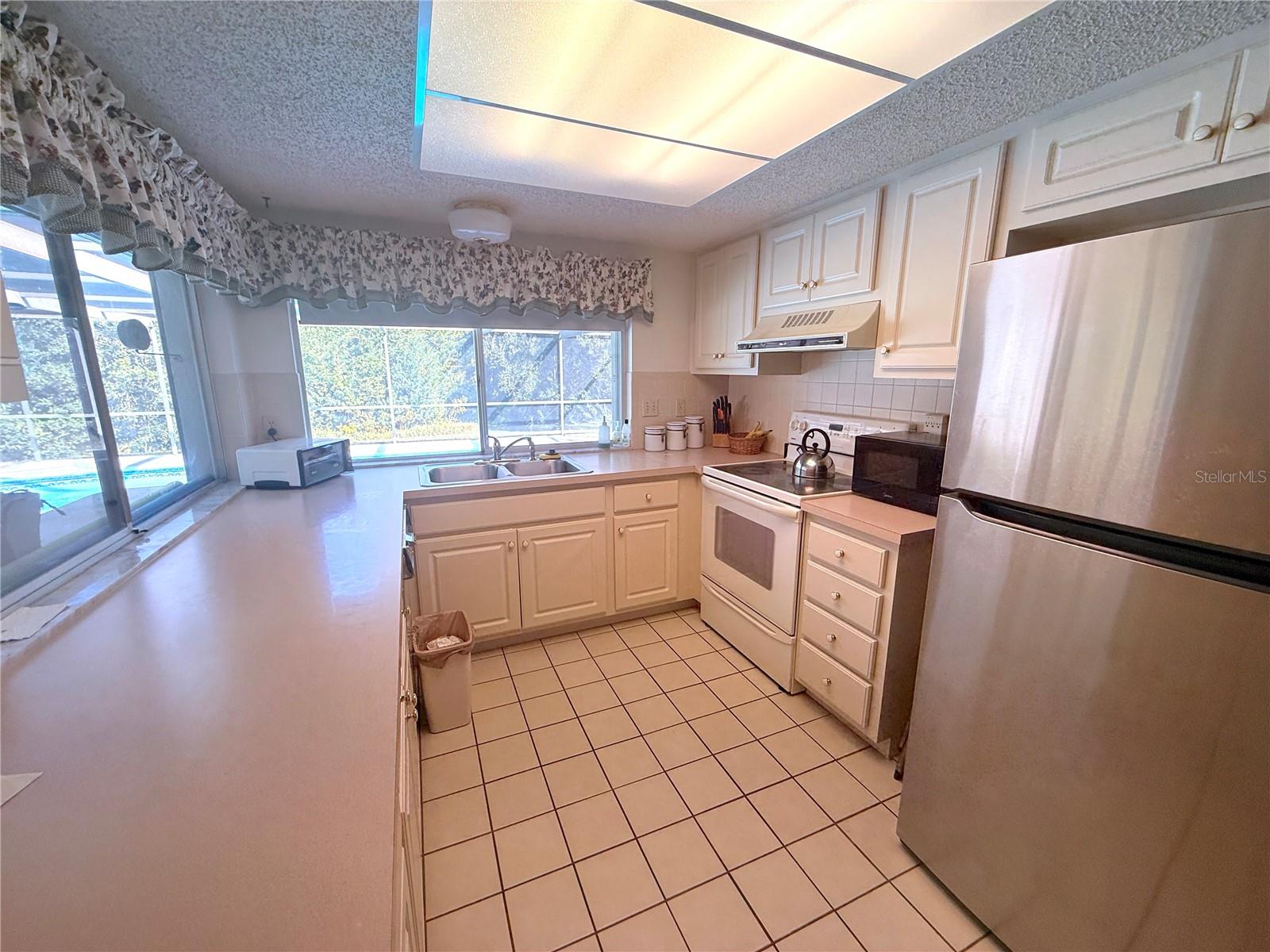 Image 23 of 41 For 12808 Pinebrook Lane