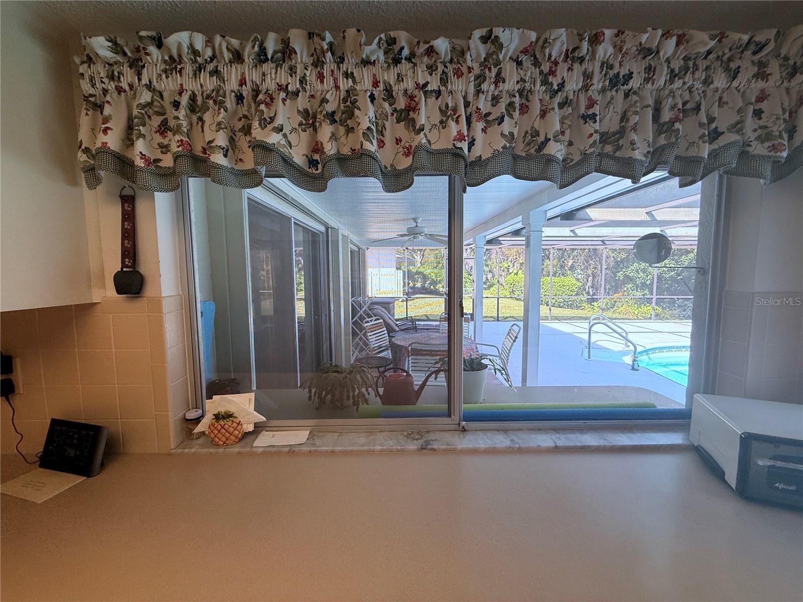 Image 29 of 41 For 12808 Pinebrook Lane