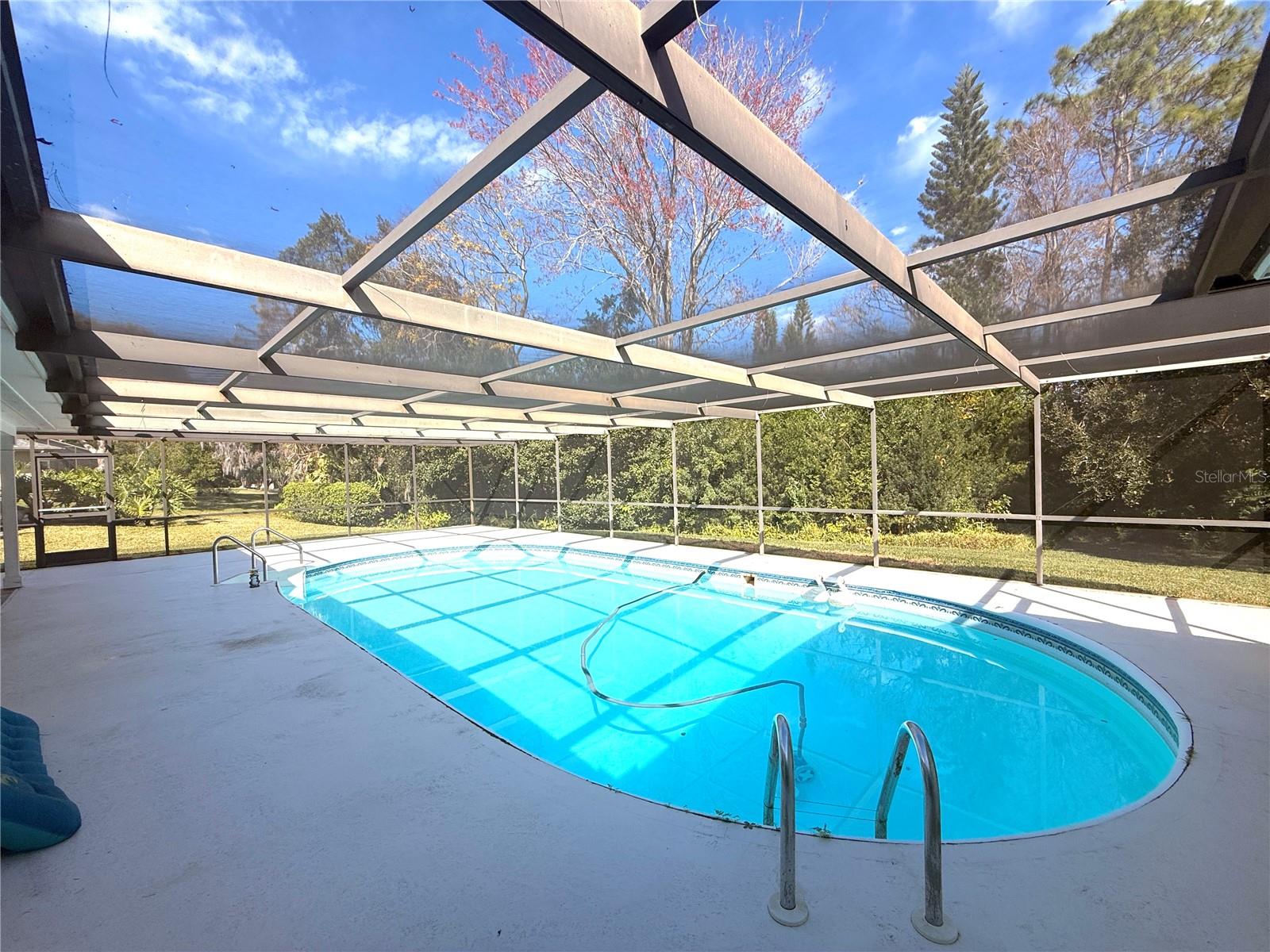 Image 36 of 41 For 12808 Pinebrook Lane