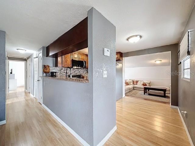 Image 5 of 32 For 6606 West Chelsea Street