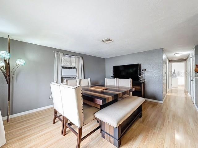 Image 6 of 32 For 6606 West Chelsea Street