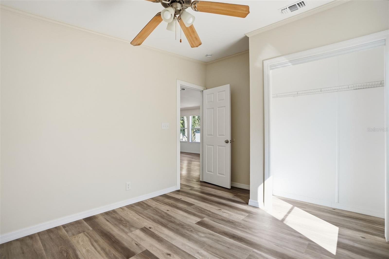 Image 19 of 55 For 3315 Southwest Boulevard