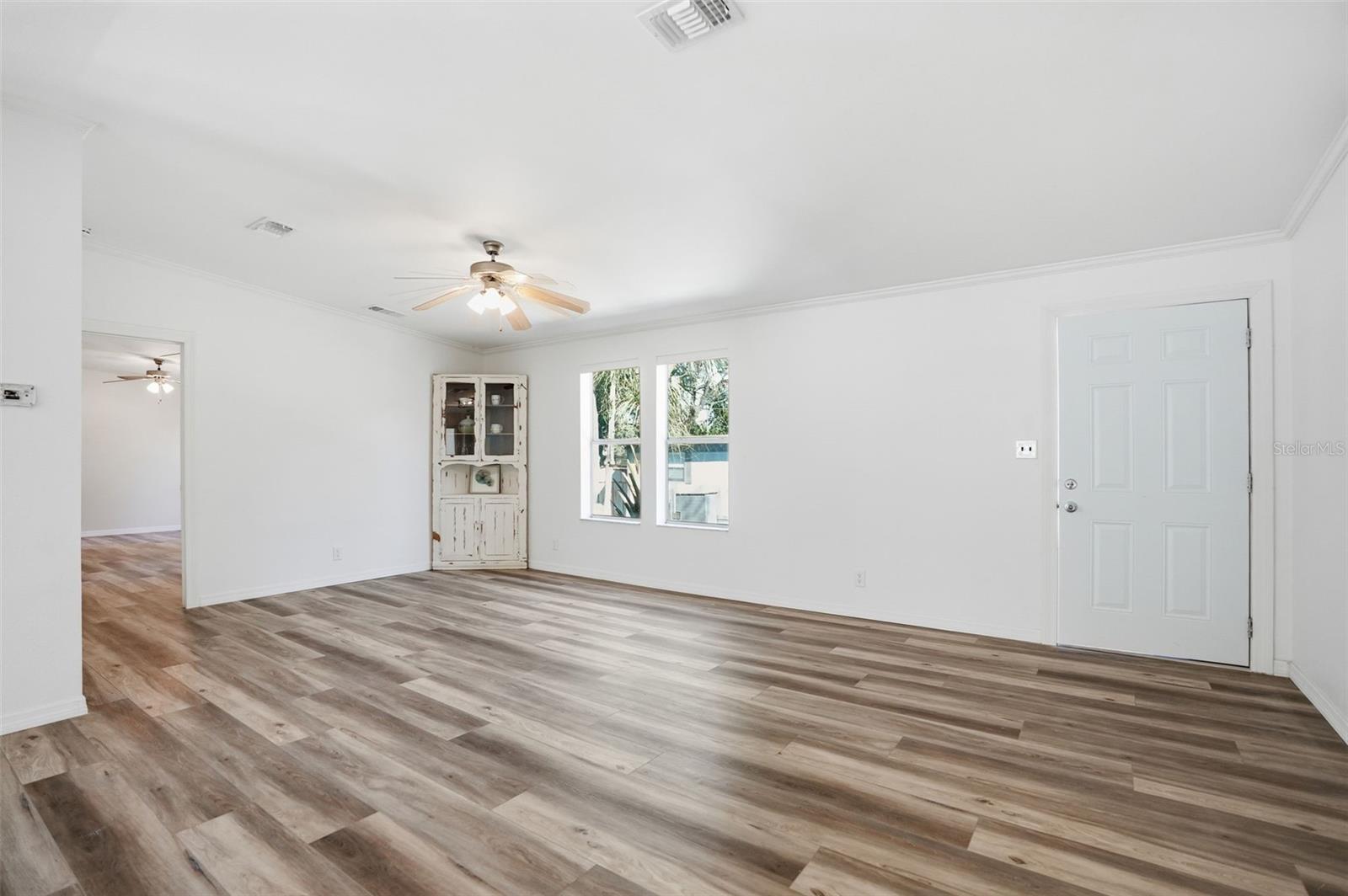 Image 3 of 55 For 3315 Southwest Boulevard