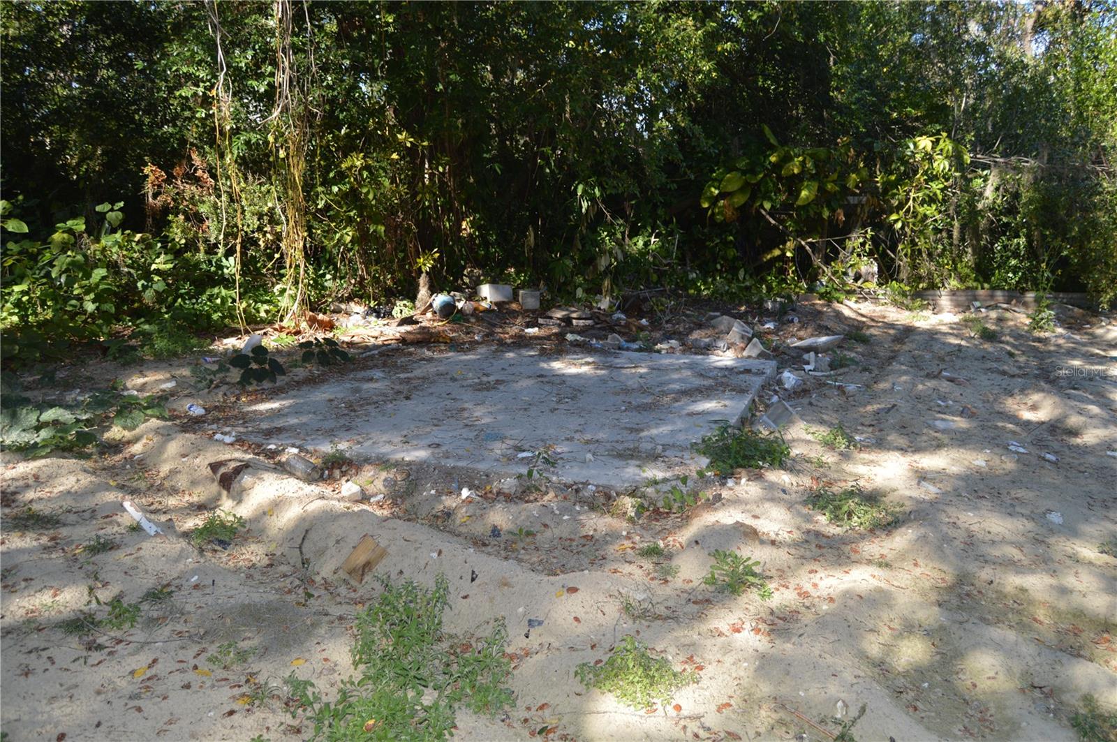 Image 8 of 22 For 18117 Branch Road