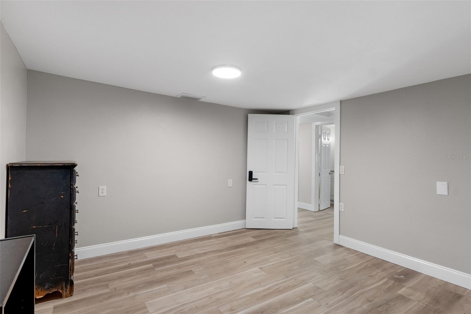 Image 21 of 33 For 19222 Fort Dade Avenue