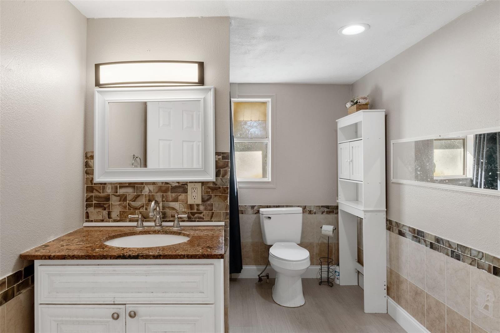 Image 22 of 33 For 19222 Fort Dade Avenue