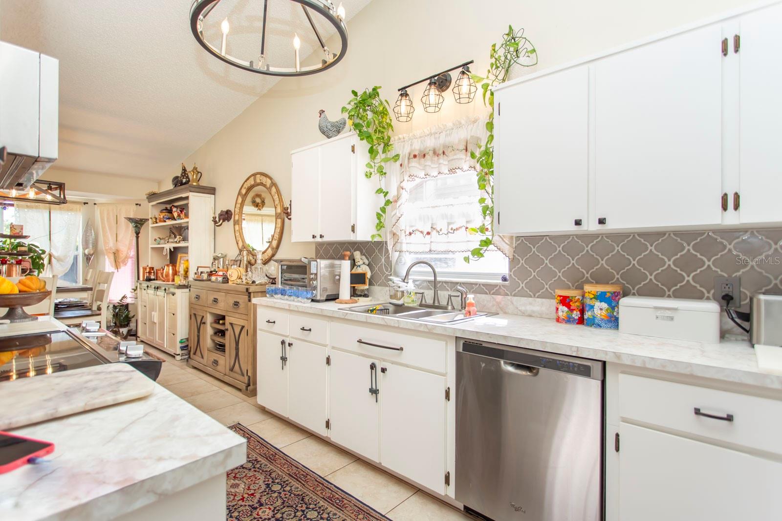 Image 11 of 25 For 13036 Pinnacle Lane