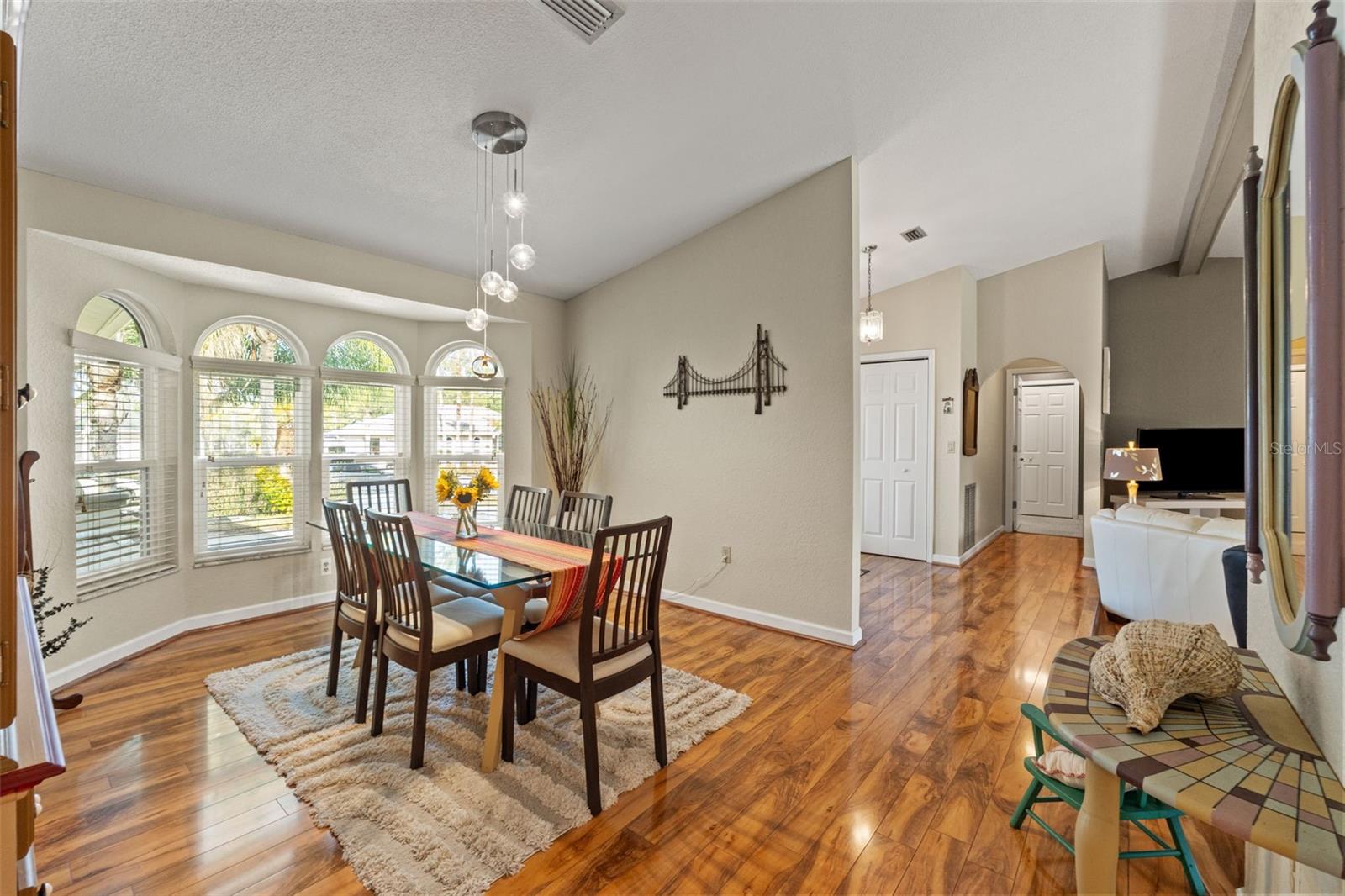 Image 14 of 54 For 206 Rusk Circle