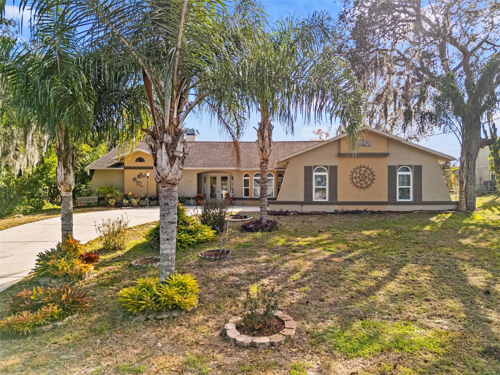 Image 3 of 54 For 206 Rusk Circle