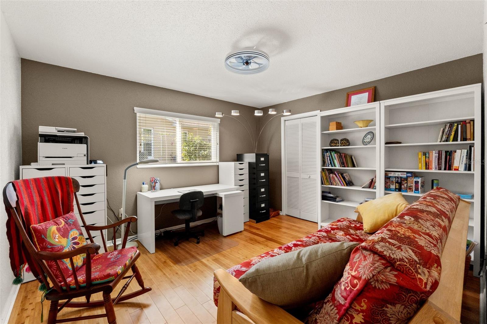 Image 36 of 54 For 206 Rusk Circle