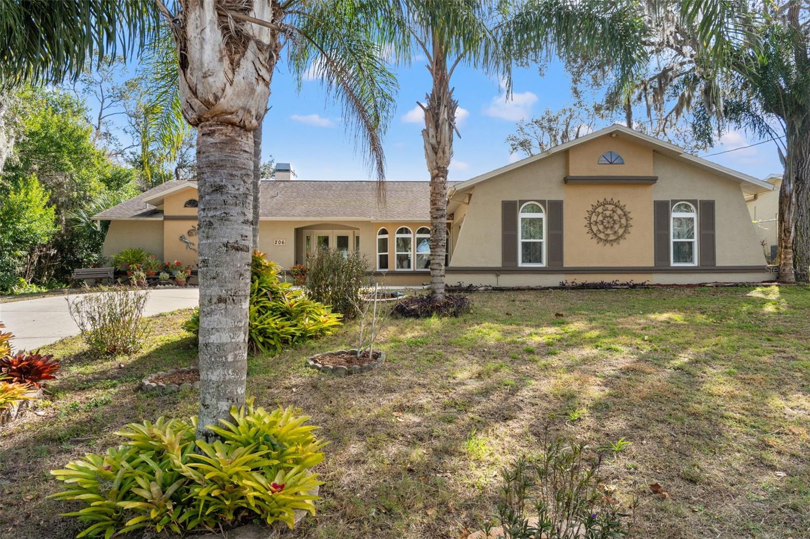 Image 4 of 54 For 206 Rusk Circle