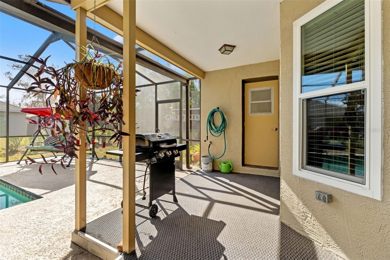 Image 40 of 54 For 206 Rusk Circle