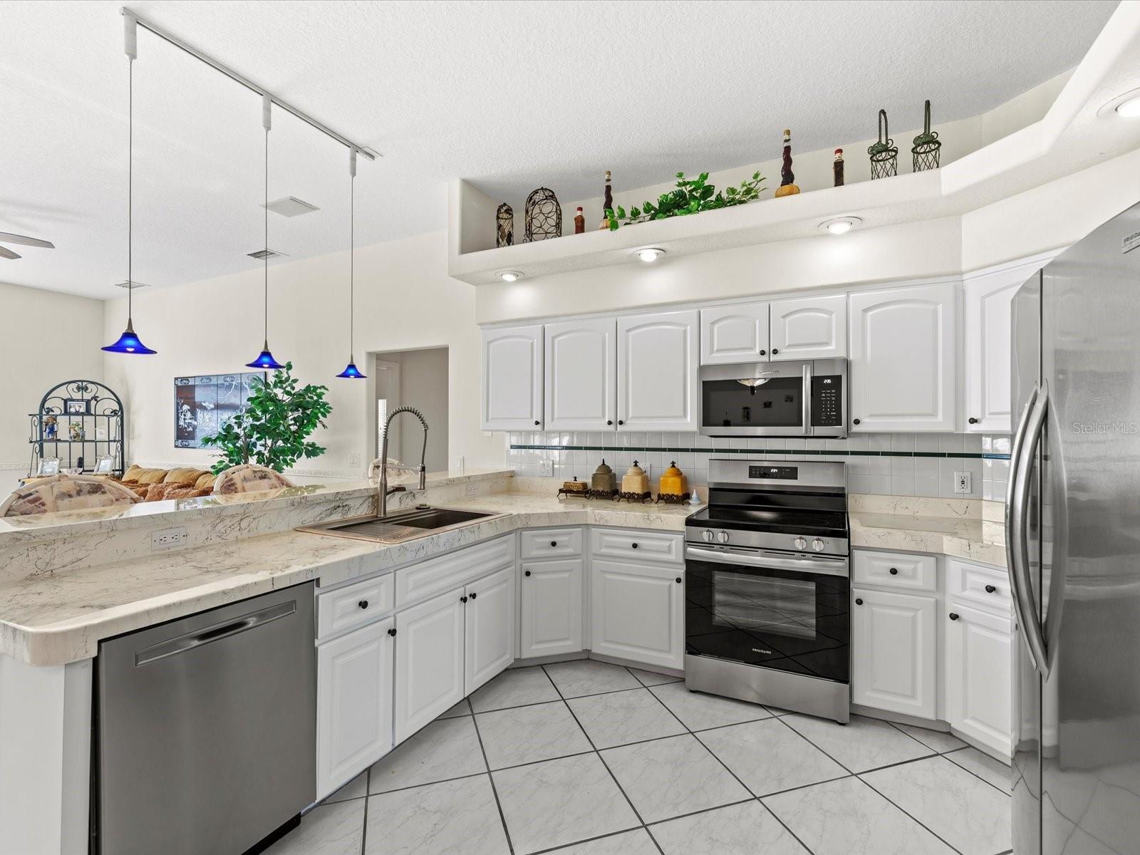 Image 15 of 43 For 8704 Cypress Lakes Boulevard