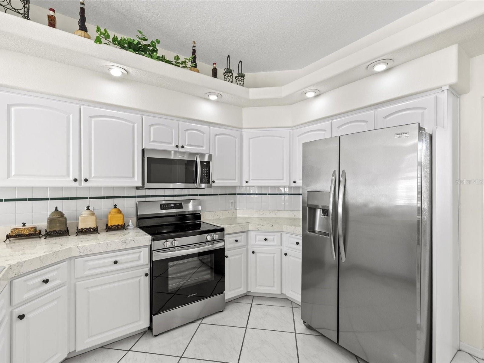 Image 17 of 43 For 8704 Cypress Lakes Boulevard