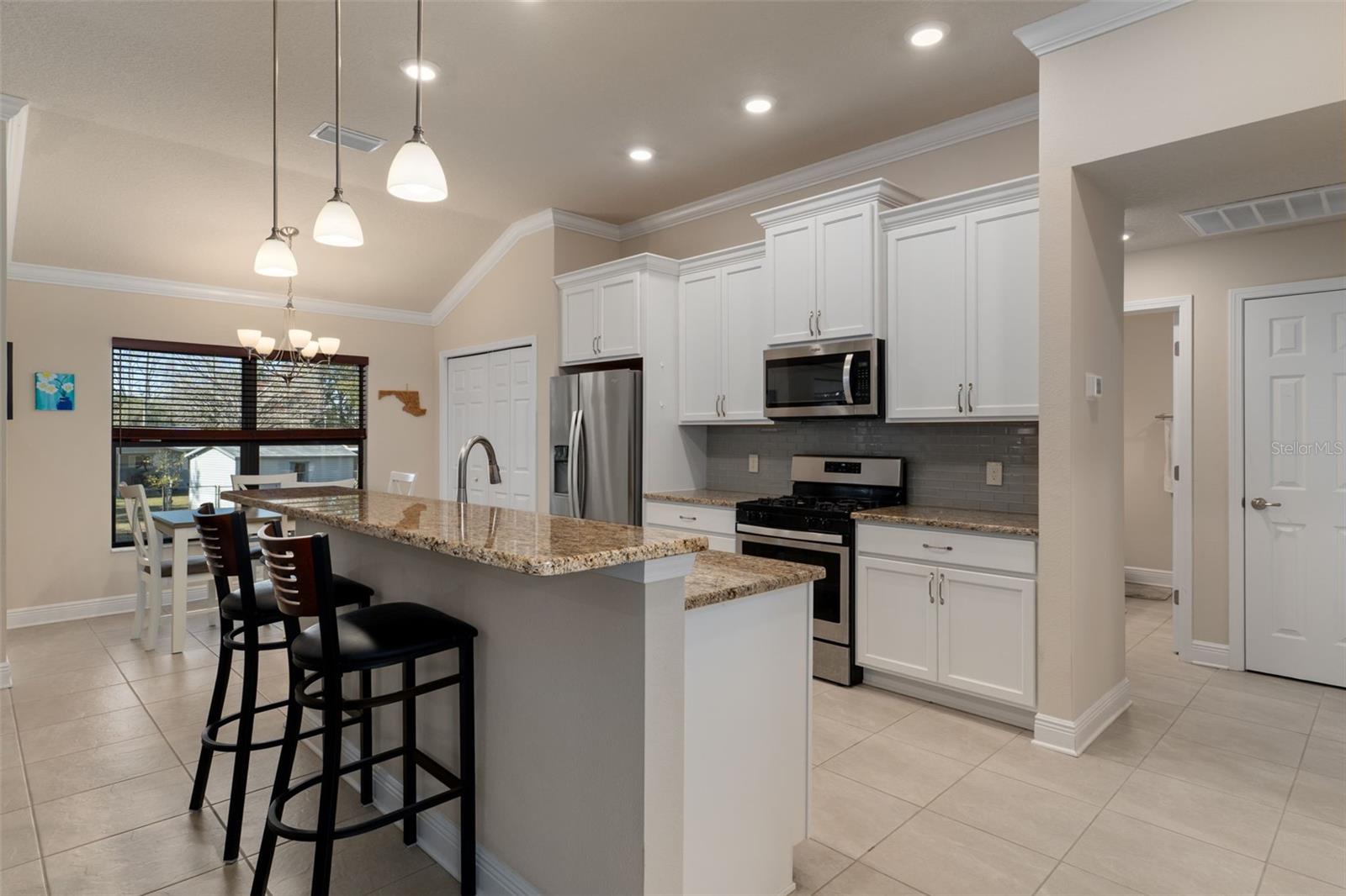 Image 13 of 48 For 2388 Brentwood Circle