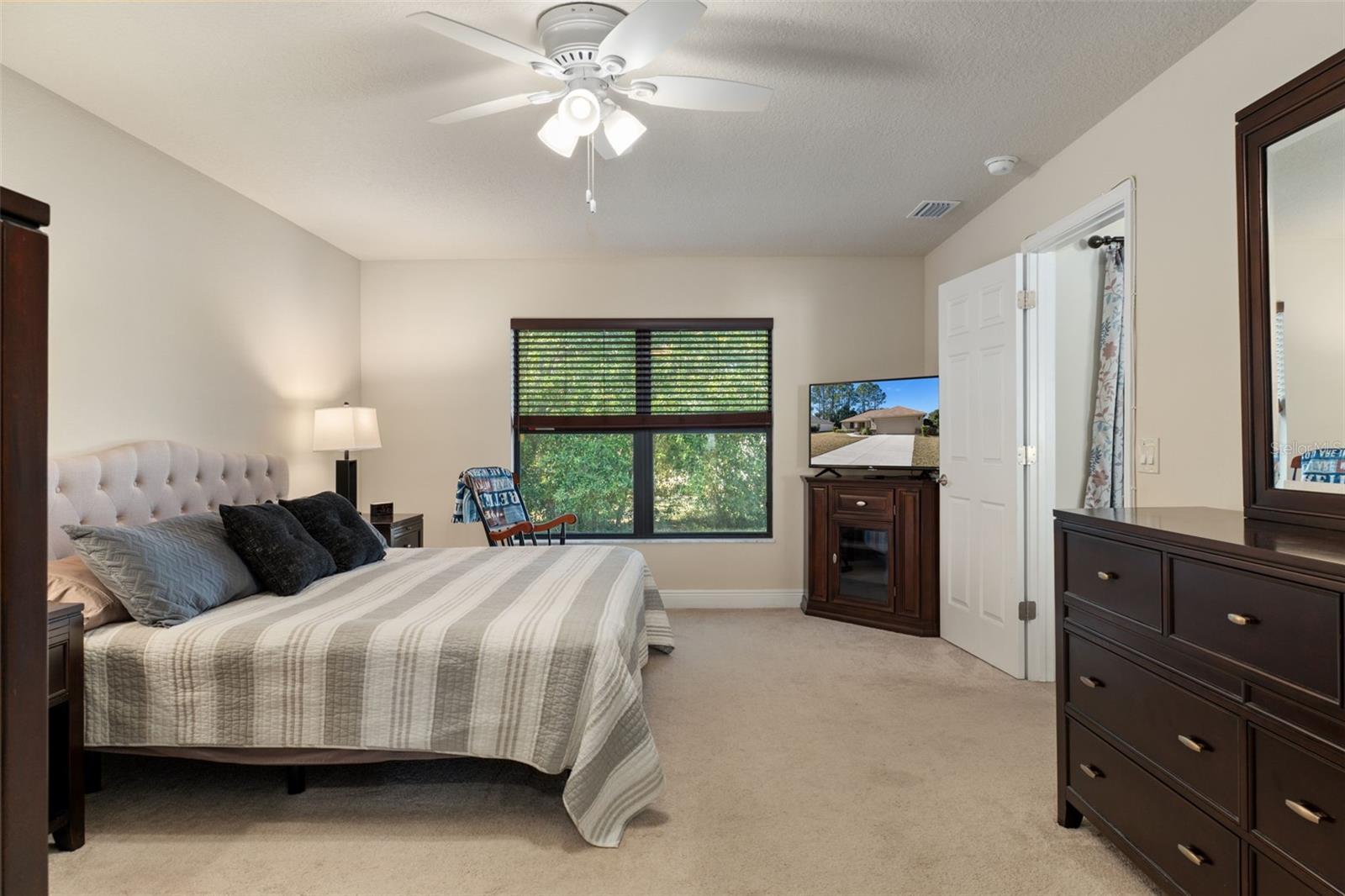 Image 21 of 48 For 2388 Brentwood Circle