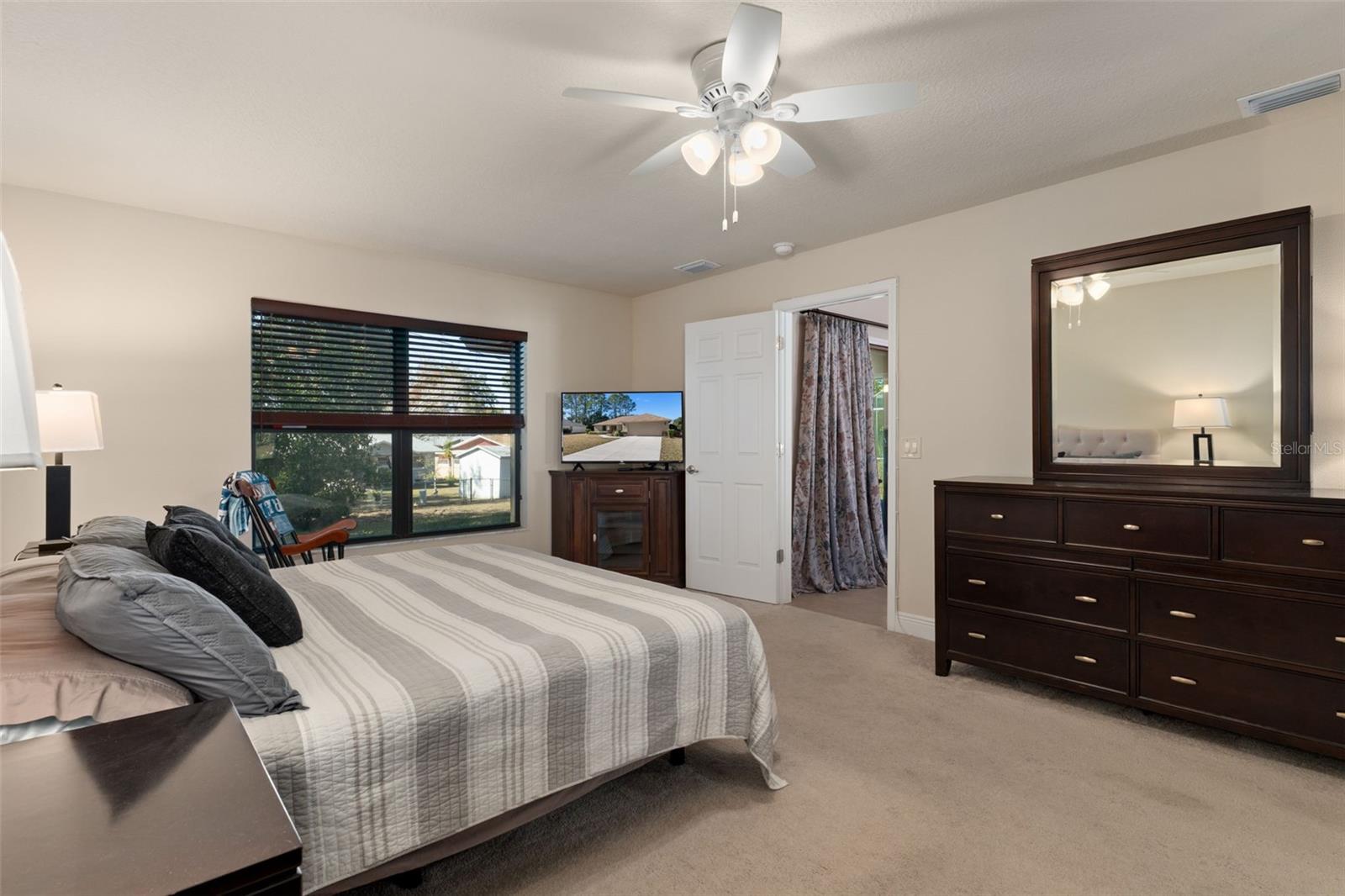 Image 22 of 48 For 2388 Brentwood Circle