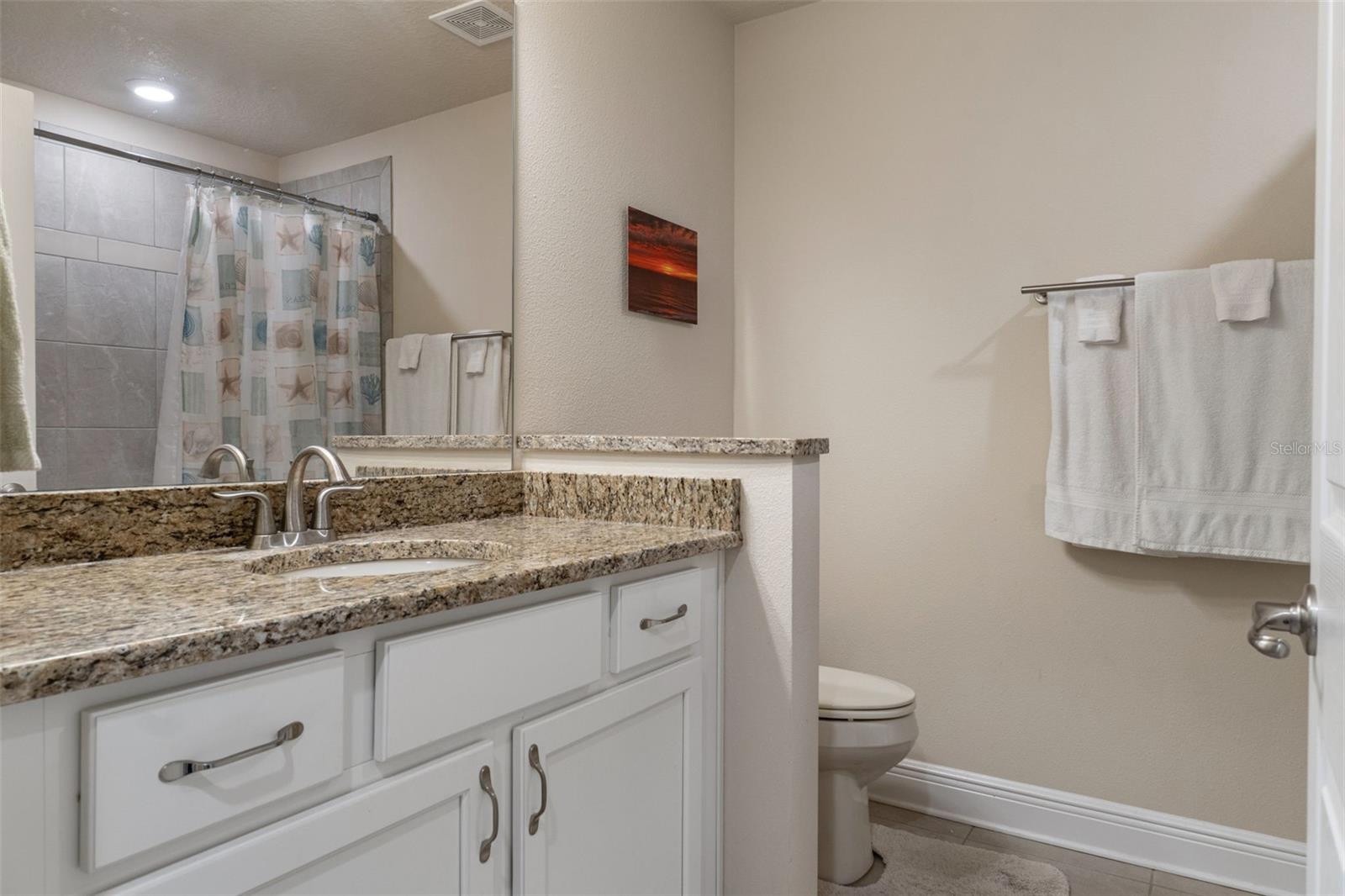 Image 33 of 48 For 2388 Brentwood Circle