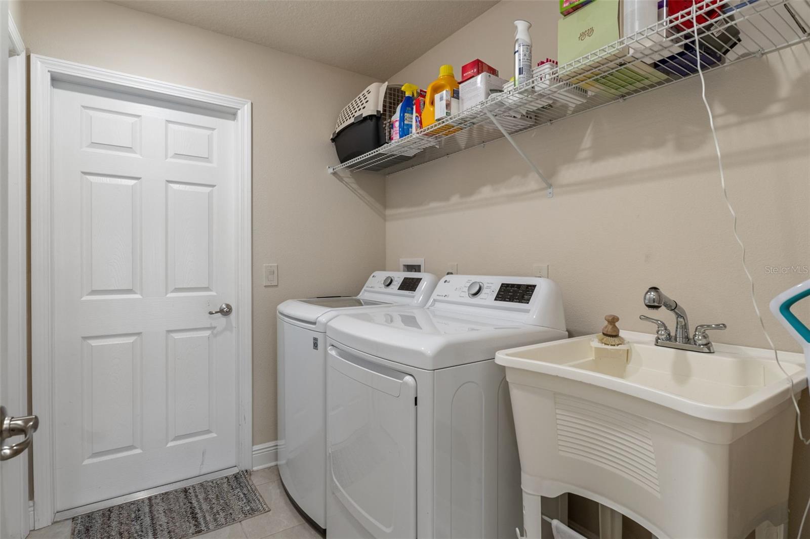 Image 37 of 48 For 2388 Brentwood Circle