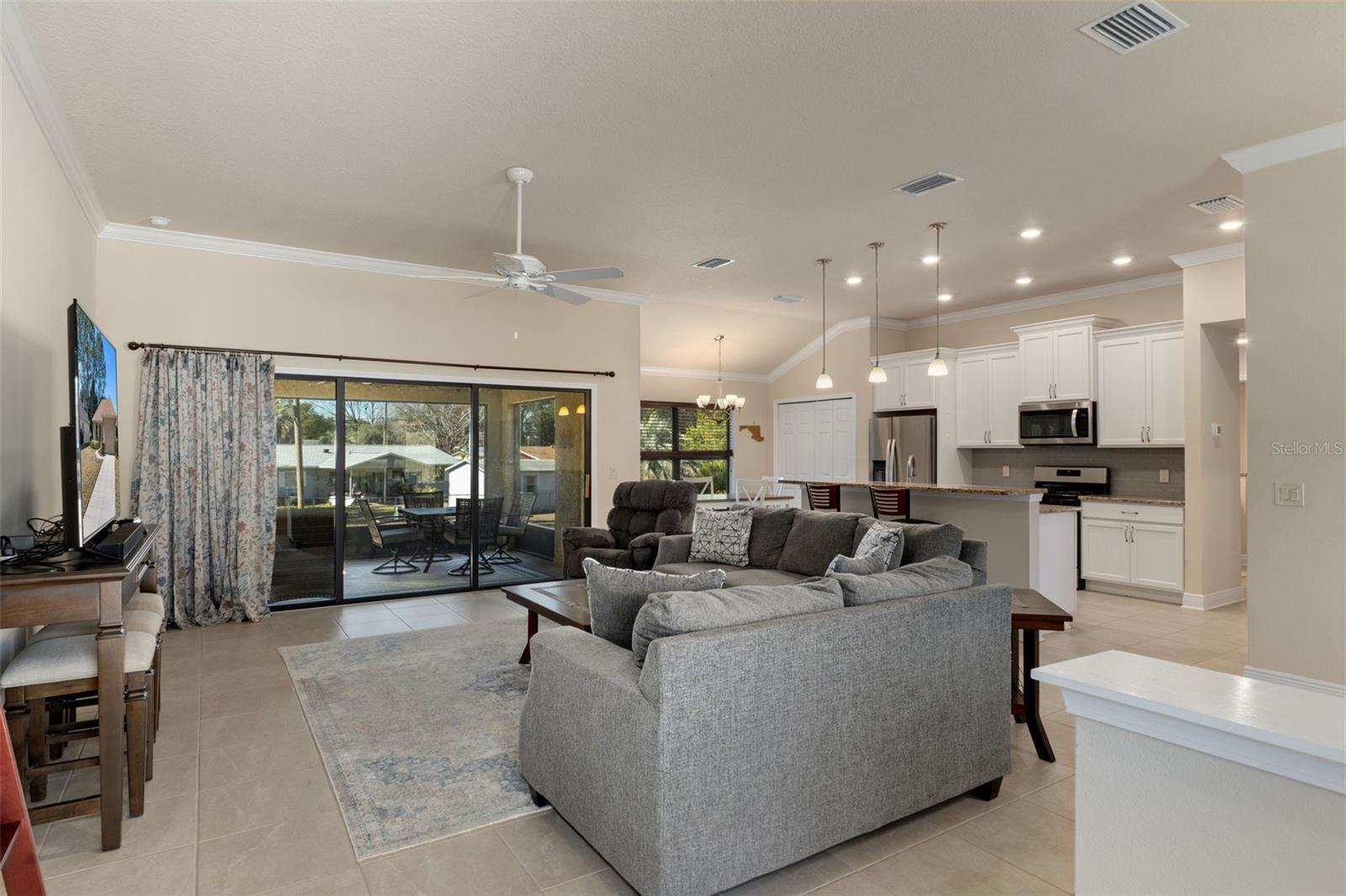 Image 9 of 48 For 2388 Brentwood Circle