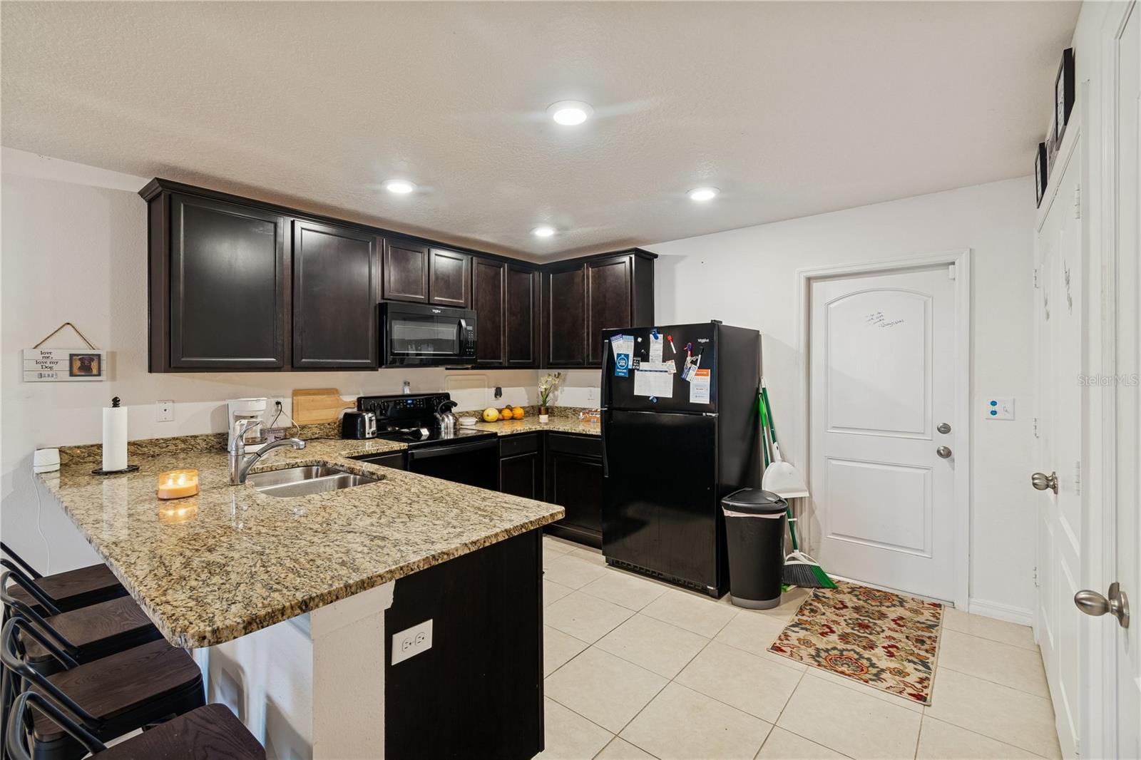 Image 14 of 41 For 6773 Redbay Drive