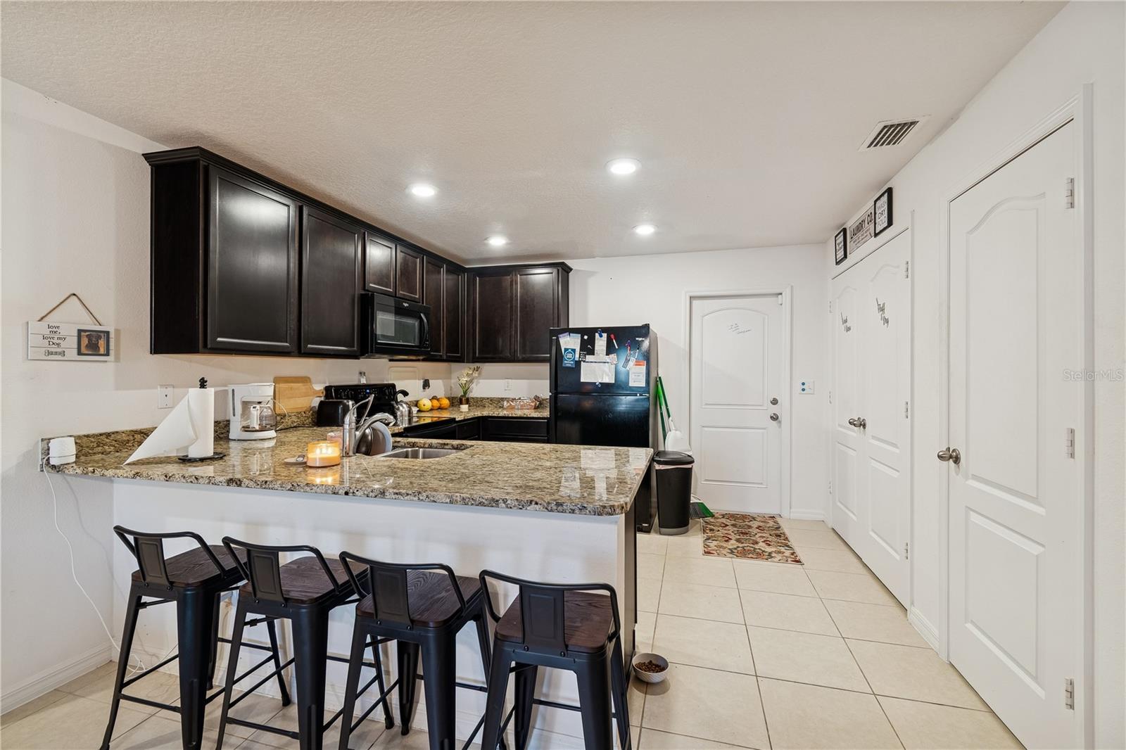 Image 15 of 41 For 6773 Redbay Drive