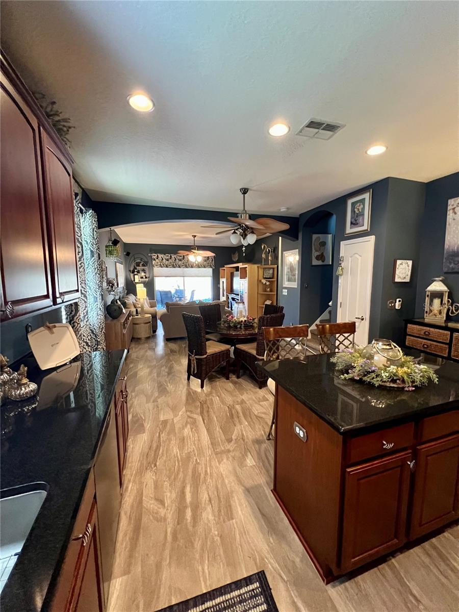 Image 17 of 91 For 13548 Old Florida Circle