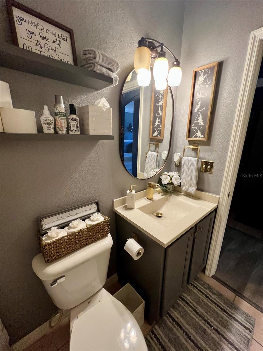 Image 32 of 91 For 13548 Old Florida Circle