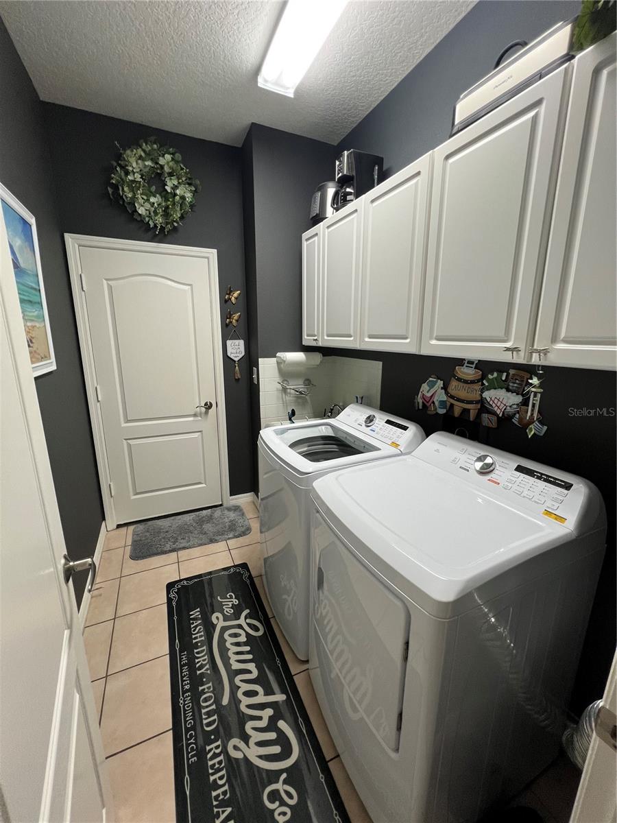 Image 75 of 91 For 13548 Old Florida Circle