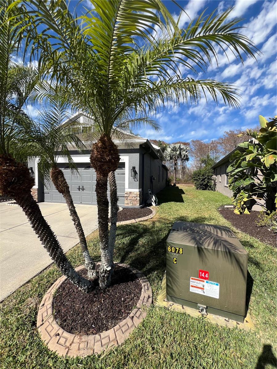 Image 8 of 91 For 13548 Old Florida Circle