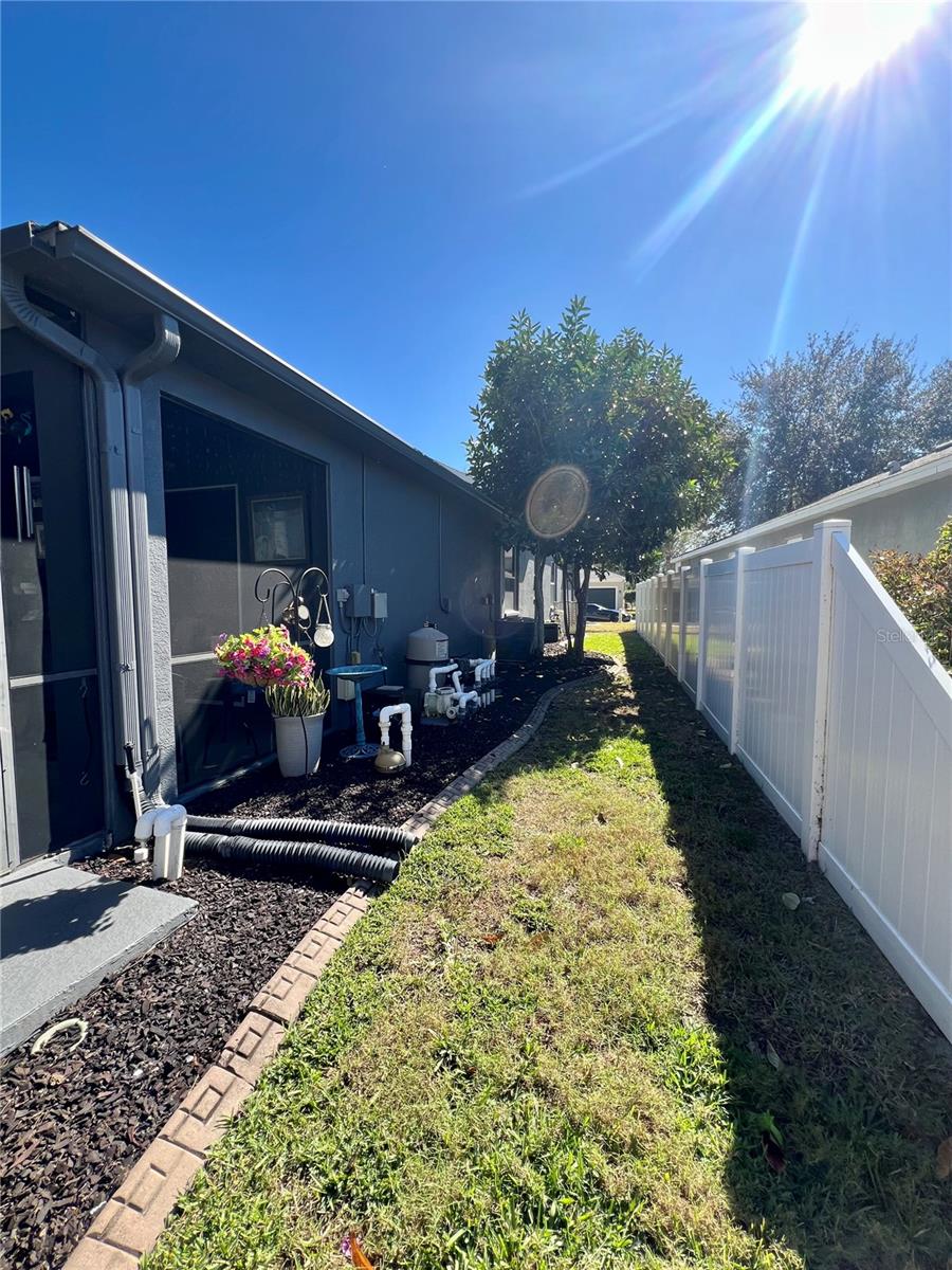 Image 80 of 91 For 13548 Old Florida Circle