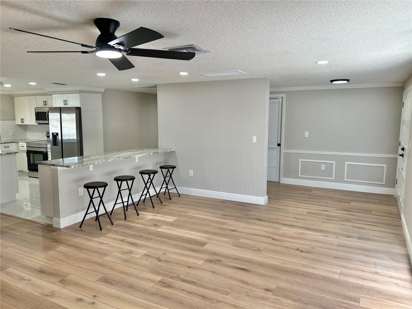 Image 19 of 51 For 4243 Stratfield Drive