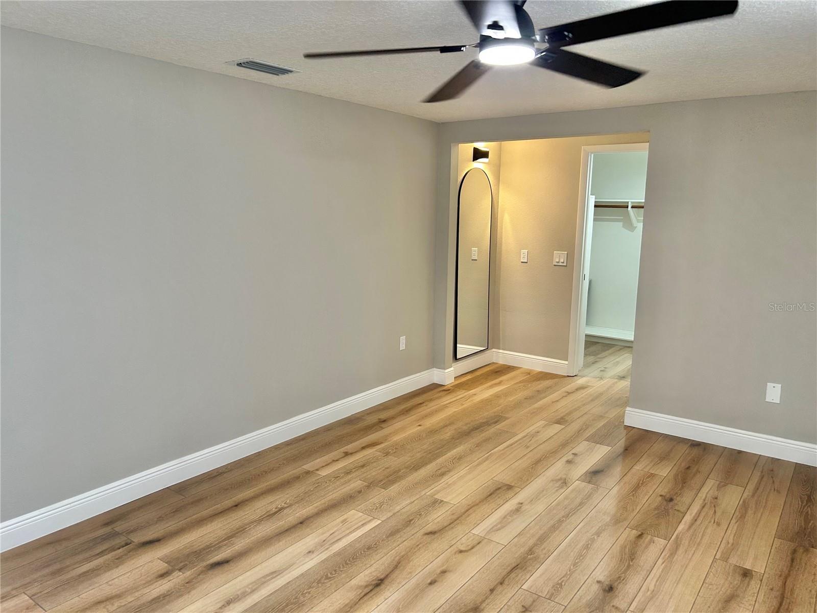 Image 24 of 51 For 4243 Stratfield Drive