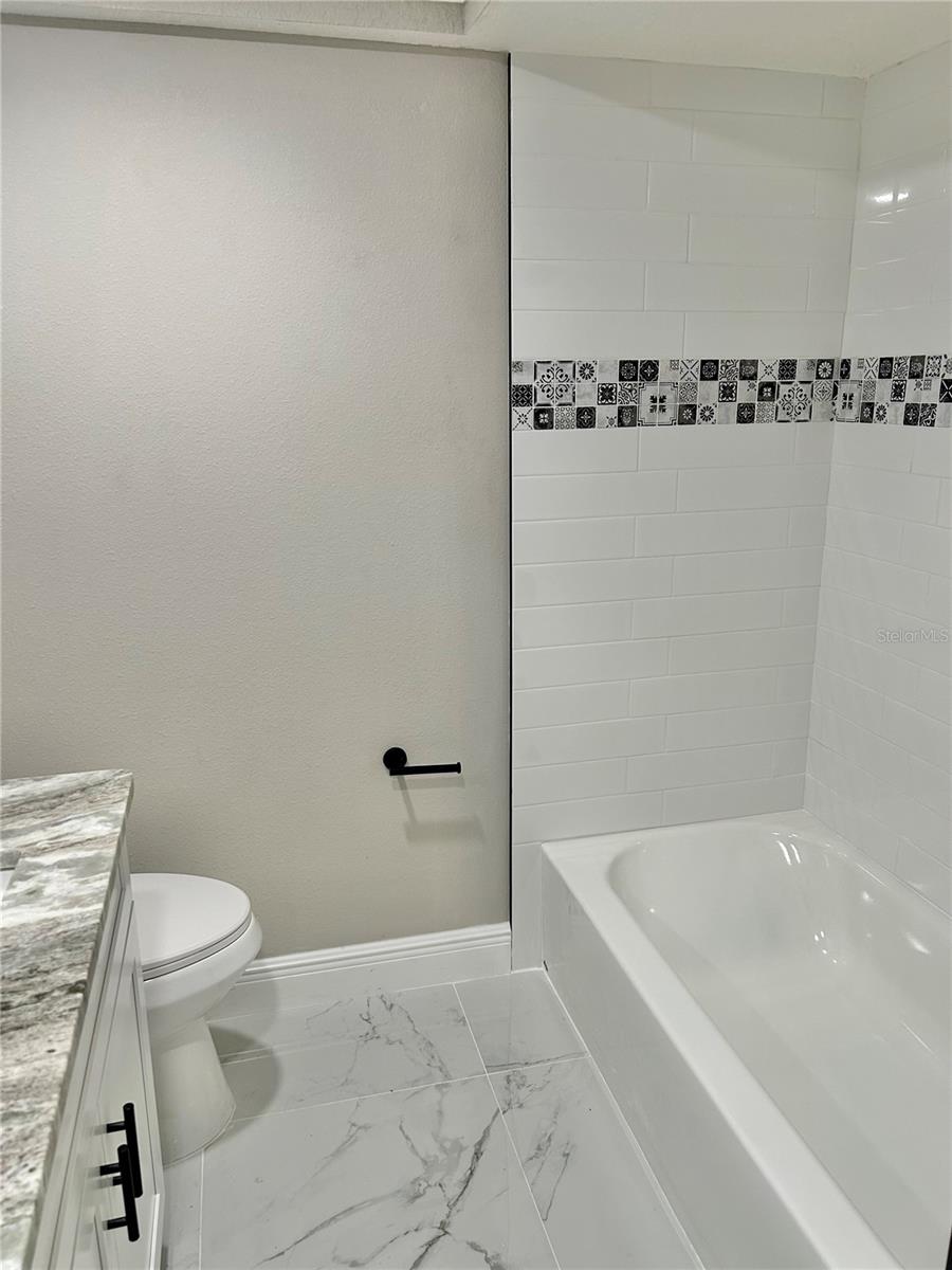 Image 31 of 51 For 4243 Stratfield Drive