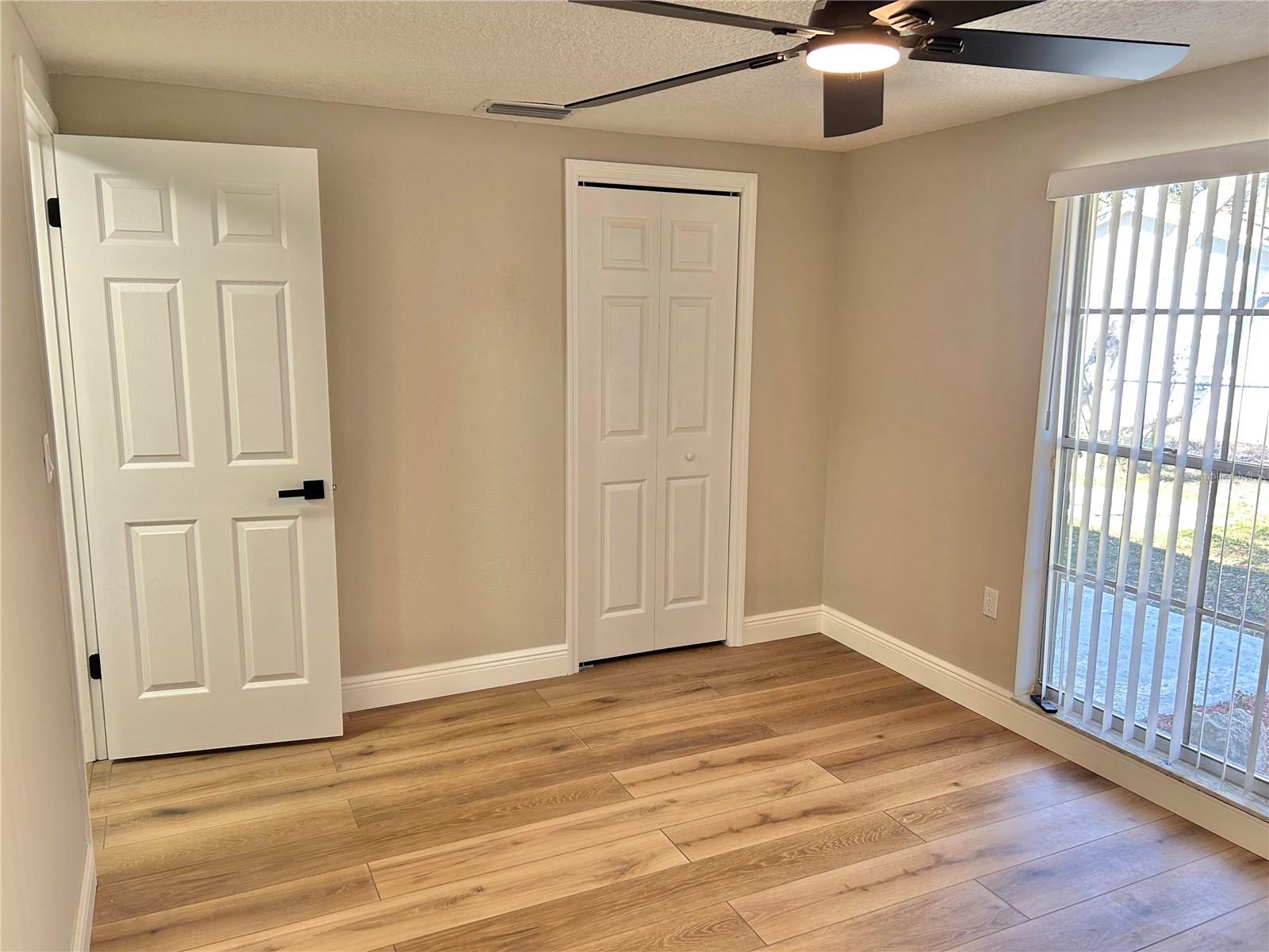 Image 37 of 51 For 4243 Stratfield Drive