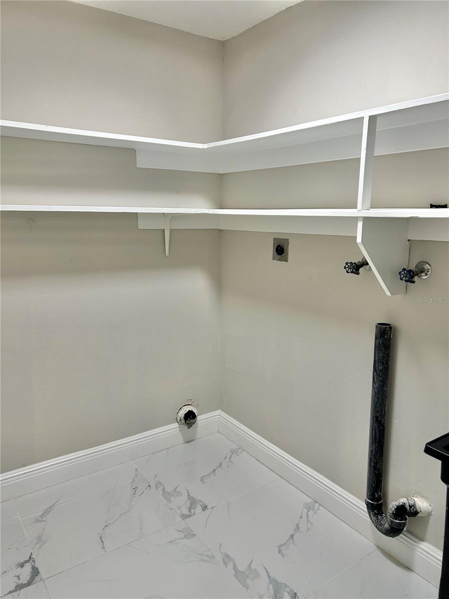 Image 48 of 51 For 4243 Stratfield Drive