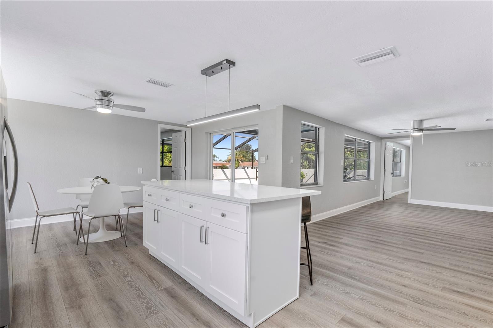 Image 13 of 47 For 9201 Hunt Club Lane