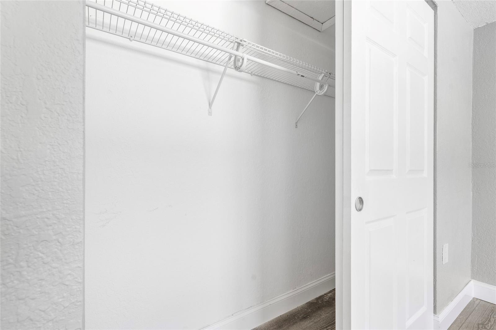 Image 26 of 47 For 9201 Hunt Club Lane